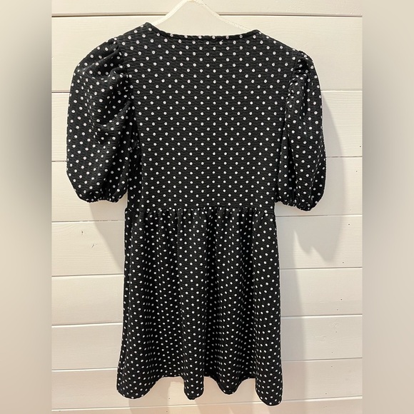 🖤 TOPSHOP Polka Dot Puff Sleeve Dress – Size US 4 - Picture 8 of 8
